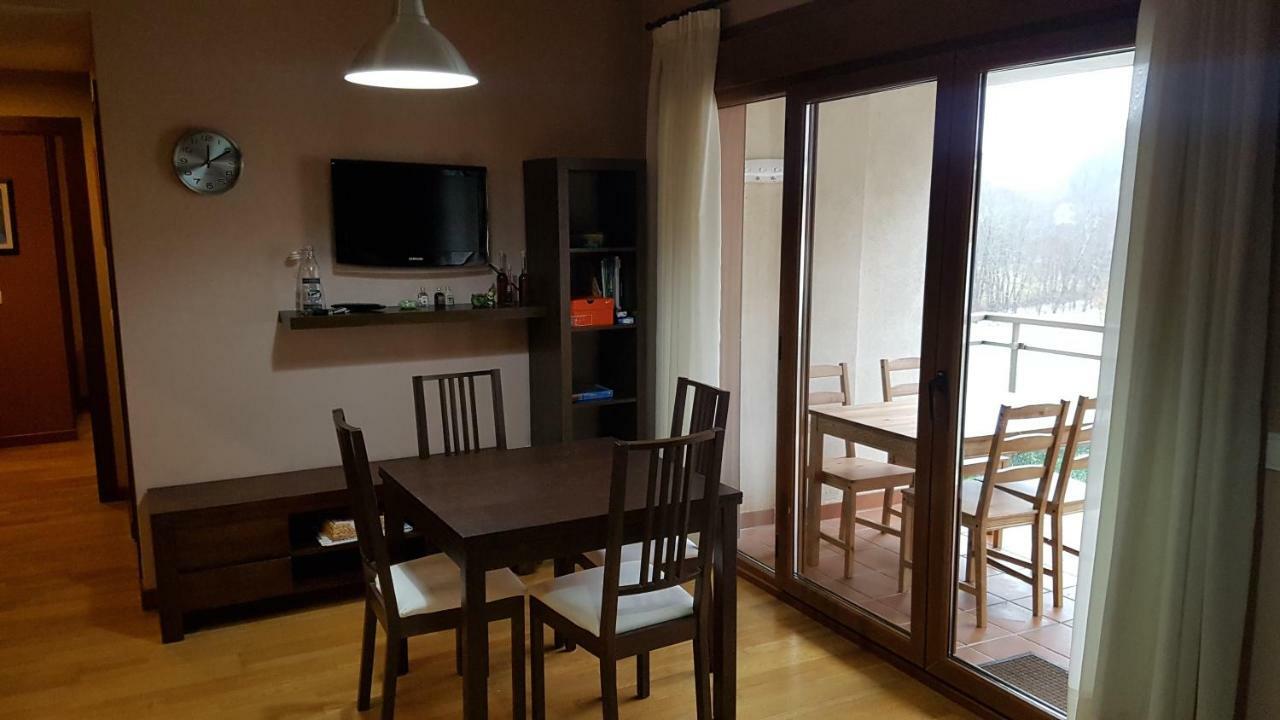 Appartamento El Balcon Del Sella Onís Esterno foto
